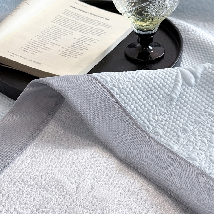 91家纺网 家纺一手货源 找家纺 （总）佰亿莱2025新款手捧花凉席床席床笠款