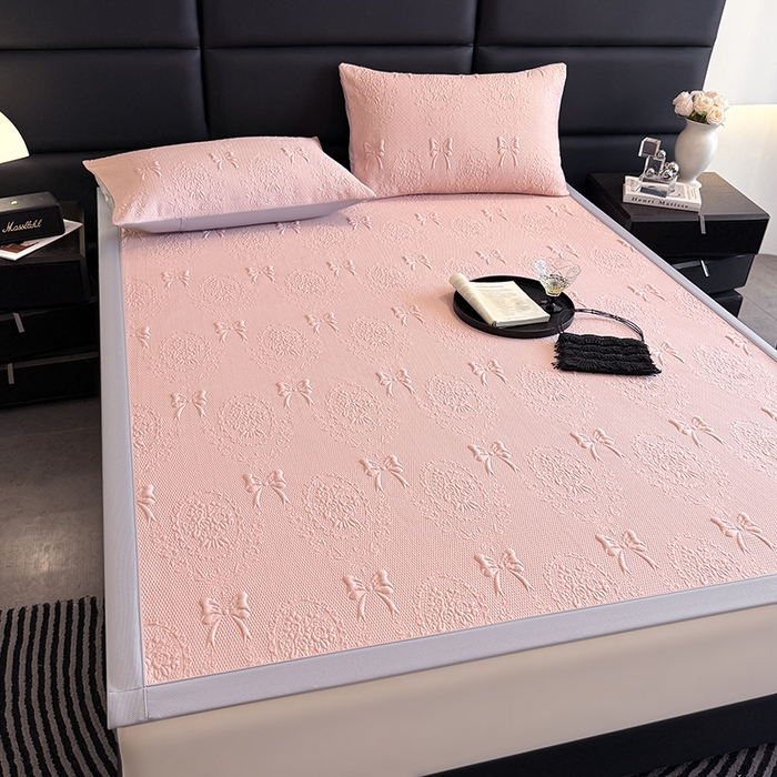 91家纺网 家纺一手货源 找家纺 佰亿莱2025新款手捧花凉席床席床笠款 床席手捧花粉