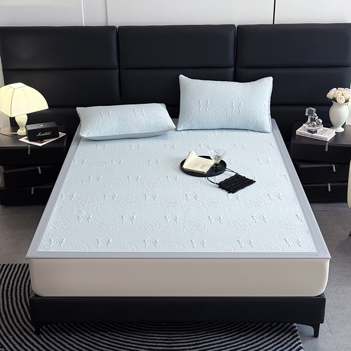 91家纺网 家纺一手货源 找家纺 佰亿莱2025新款手捧花凉席床席床笠款 床席手捧花蓝