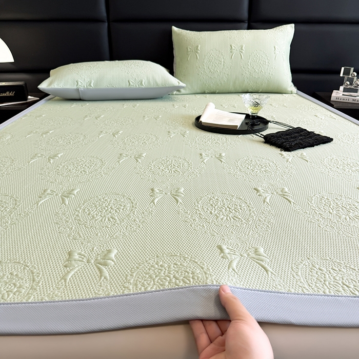 91家纺网 家纺一手货源 找家纺 佰亿莱2025新款手捧花凉席床席床笠款 床席手捧花绿