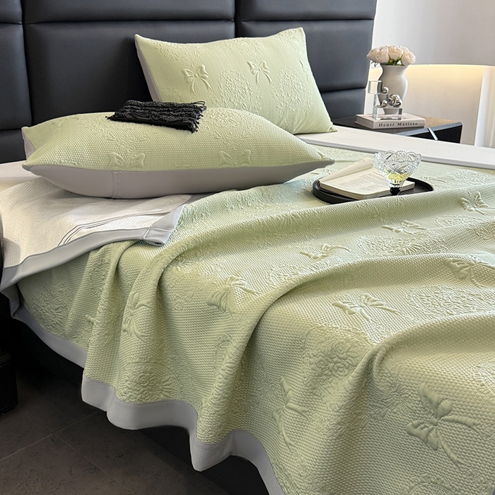 91家纺网 家纺一手货源 找家纺 佰亿莱2025新款手捧花凉席床席床笠款 床席手捧花绿