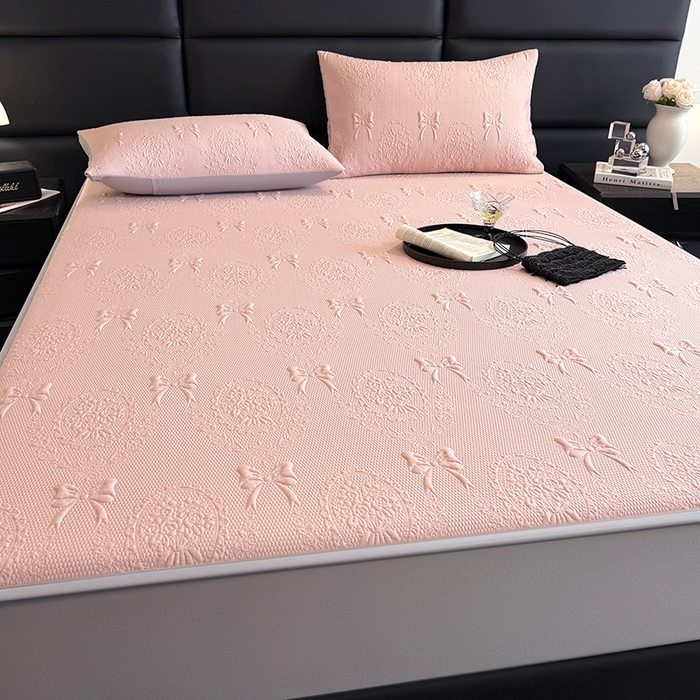 91家纺网 家纺一手货源 找家纺 佰亿莱2025新款手捧花凉席床席床笠款 手捧花粉