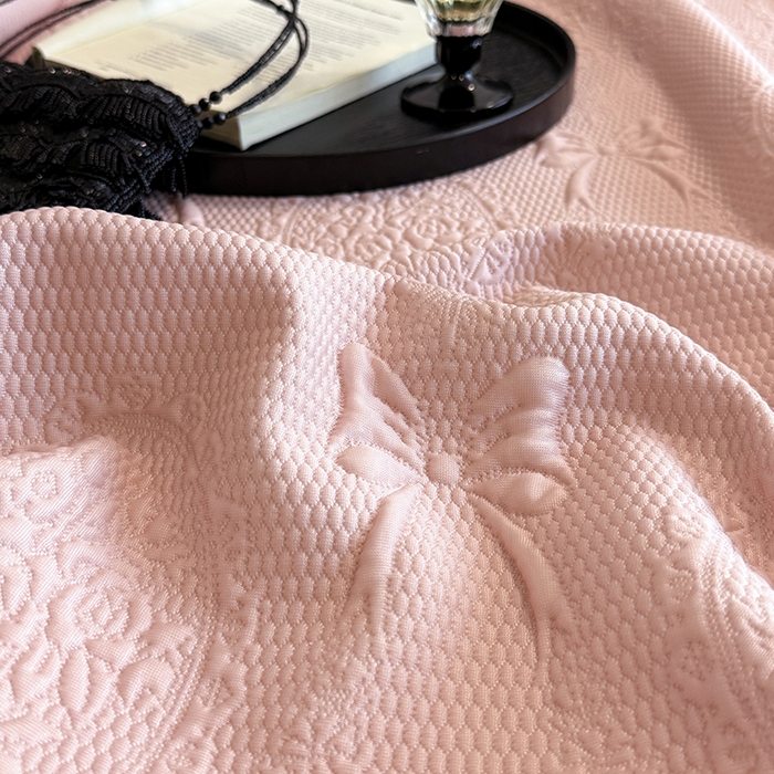 91家纺网 家纺一手货源 找家纺 佰亿莱2025新款手捧花凉席床席床笠款 手捧花粉