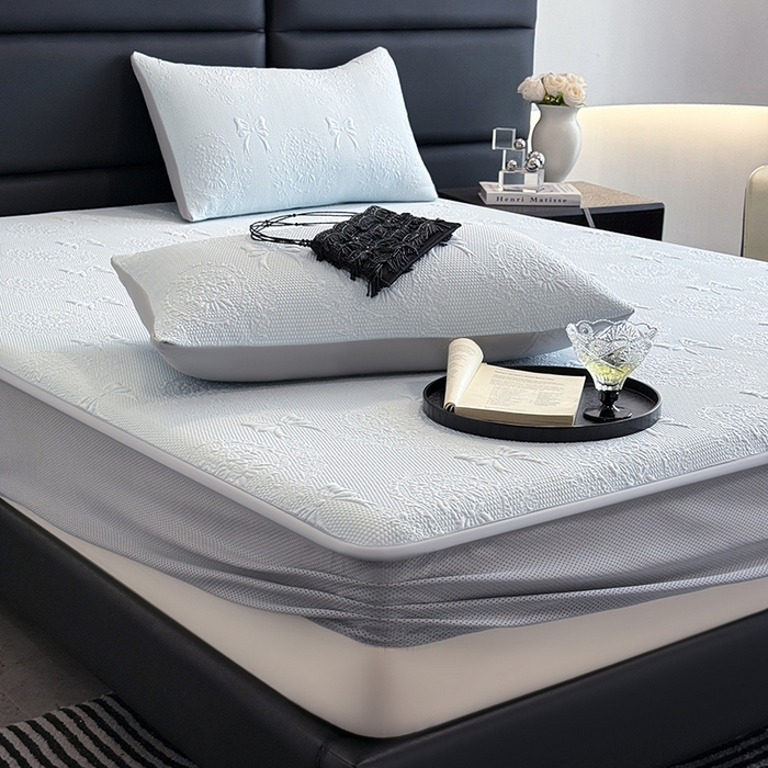 91家纺网 家纺一手货源 找家纺 佰亿莱2026新款手捧花凉席床席床笠款 手捧花蓝