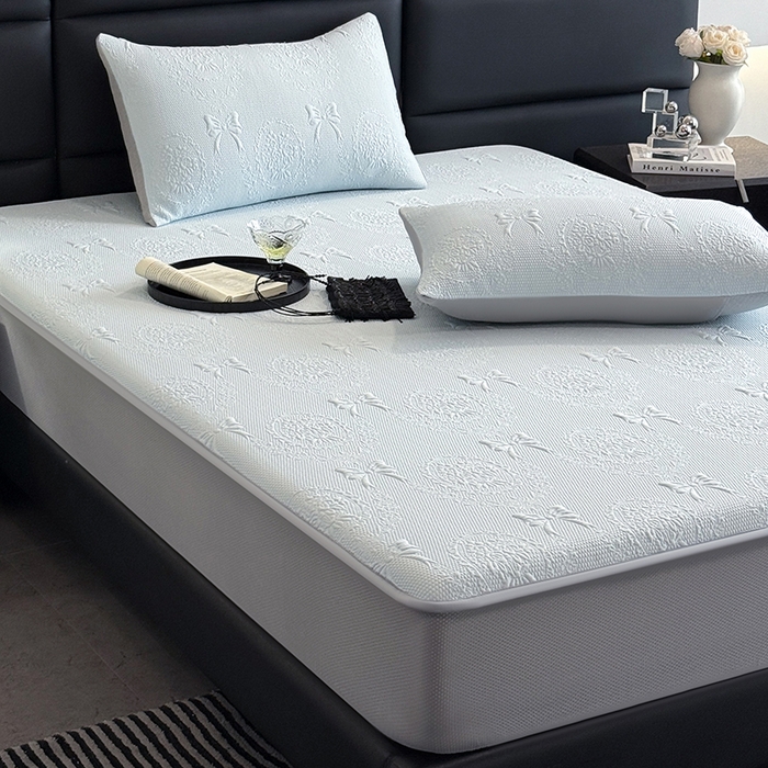 91家纺网 家纺一手货源 找家纺 佰亿莱2026新款手捧花凉席床席床笠款 手捧花蓝