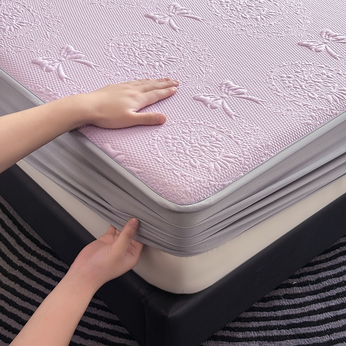 91家纺网 家纺一手货源 找家纺 佰亿莱2025新款手捧花凉席床席床笠款 手捧花紫