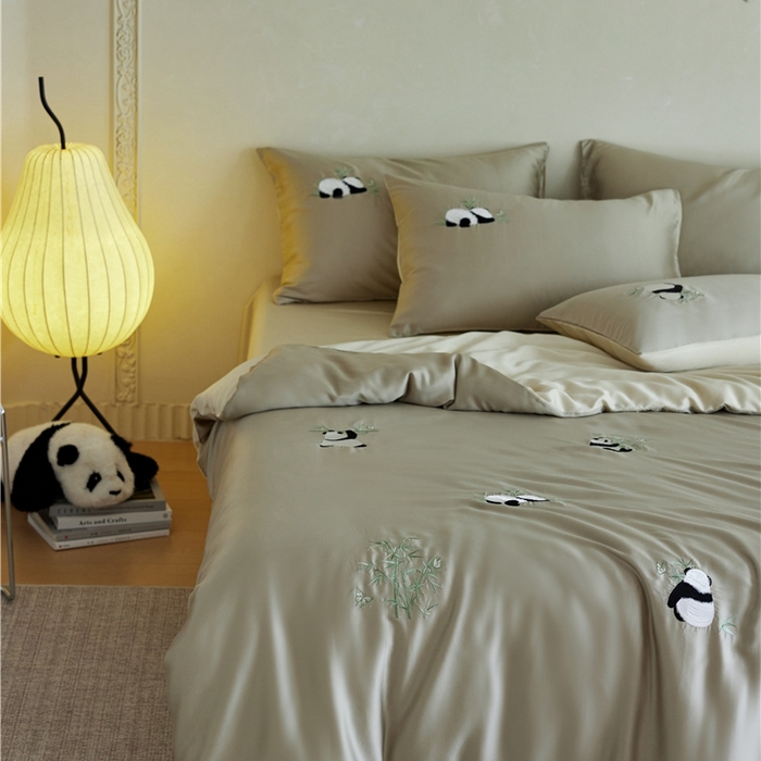 91家纺网 家纺一手货源 找家纺 佰亿莱2025新款奶牛天丝绣花四件套 绿