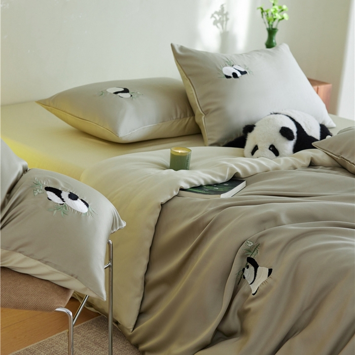 91家纺网 家纺一手货源 找家纺 佰亿莱2025新款奶牛天丝绣花四件套 绿