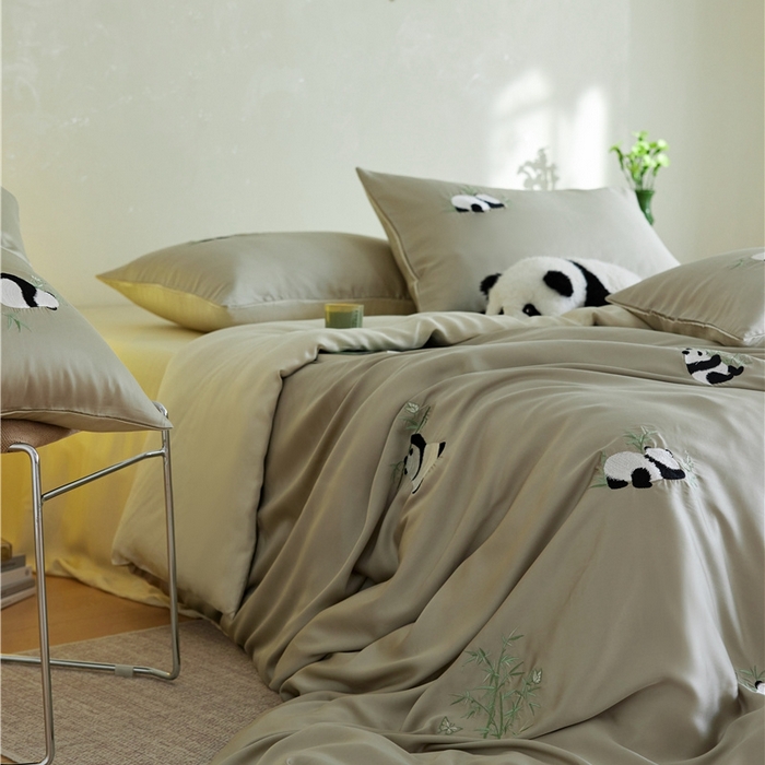 91家纺网 家纺一手货源 找家纺 佰亿莱2025新款奶牛天丝绣花四件套 绿