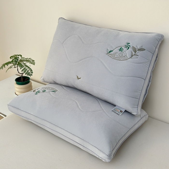 91家纺网 家纺一手货源 找家纺 （总）佳尚枕芯 2025新款亲肤纯色刺绣枕茶韵枕芯枕头