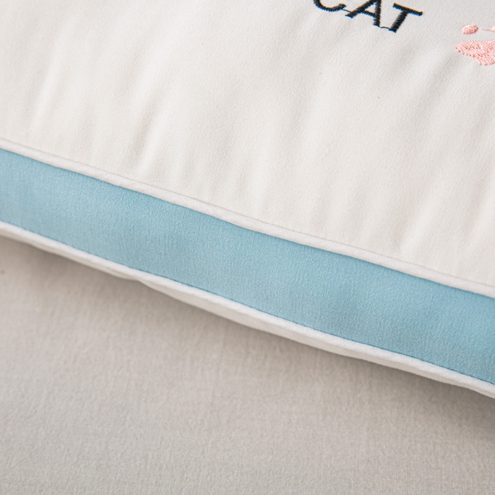 91家纺网 家纺一手货源 找家纺 佳尚枕芯 2025新款情侣招财猫护颈枕 枕头枕芯 招财猫-蓝 48x74cm/只 低枕