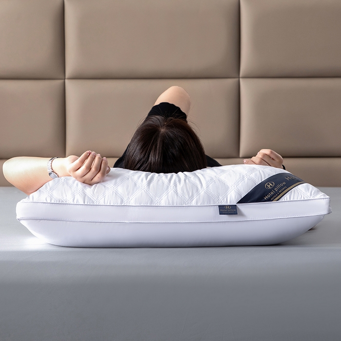 91家纺网 家纺一手货源 找家纺 佳尚枕芯 2025新款三格线亲肤羽丝棉酒店枕枕头枕芯 白色 48x74cm/只 高枕