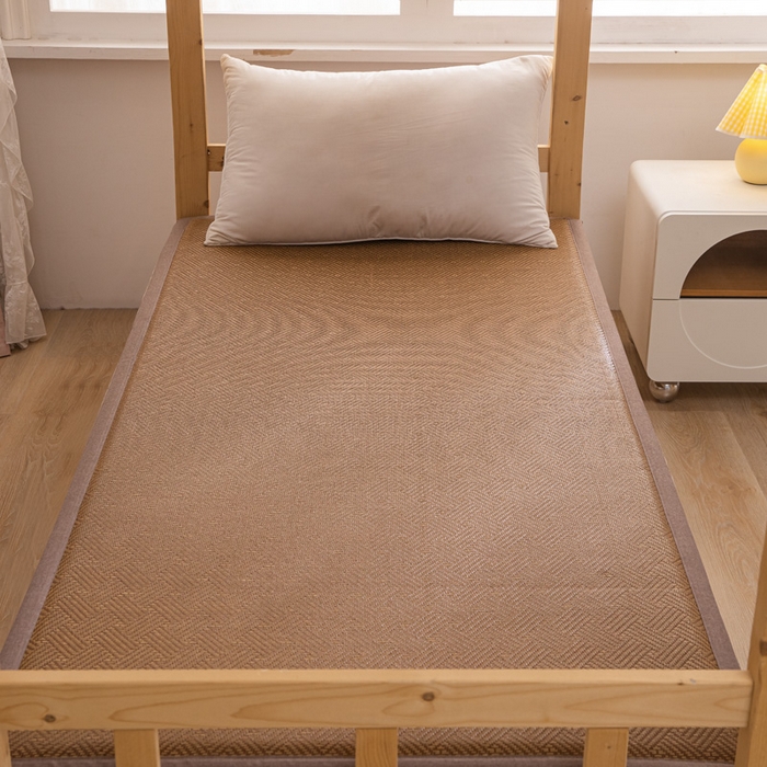 91家纺网 家纺一手货源 找家纺  （买家秀）（爆款花型 不断货）藤席地垫日式榻榻米床边垫子打地铺睡觉凉席藤席凉席床垫软垫学生宿舍床垫 饼干花（学生床）