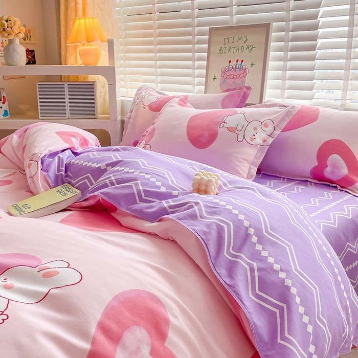 91家纺网 家纺一手货源 找家纺 简冠家纺 2025新款植物羊绒磨毛四件套 奶油兔-粉