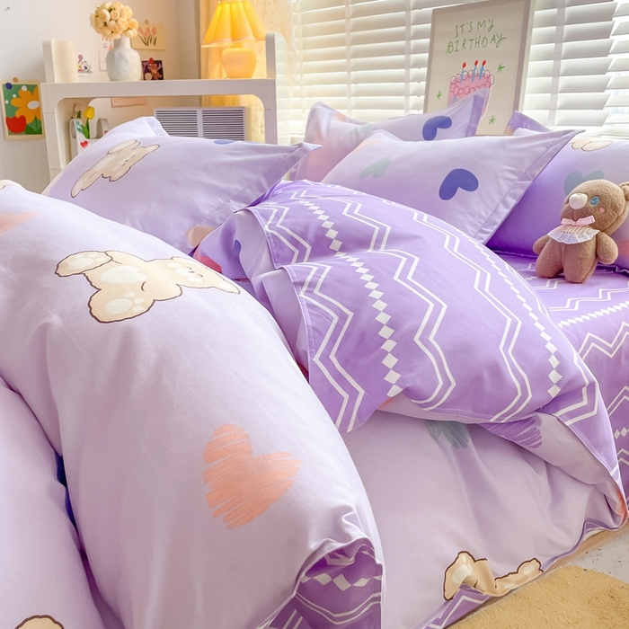 91家纺网 家纺一手货源 找家纺 简冠家纺 2025新款植物羊绒磨毛四件套 绅士熊-紫