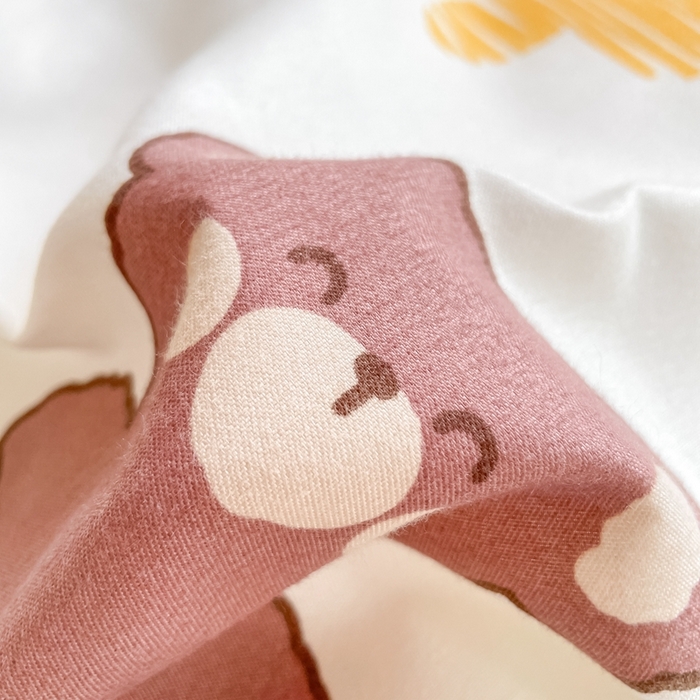 91家纺网 家纺一手货源 找家纺 简冠家纺 2025新款植物羊绒磨毛四件套 绅士熊-绿