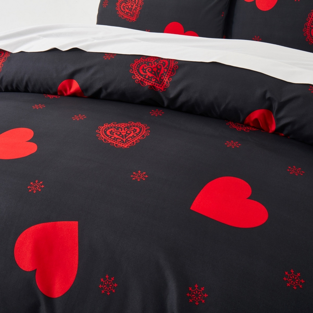 91家纺网 家纺一手货源 找家纺 子不语家纺2025新款跨境外贸 大版印花三件套亚马逊Temu速卖 通Shein沃尔玛专供 65爱心黑