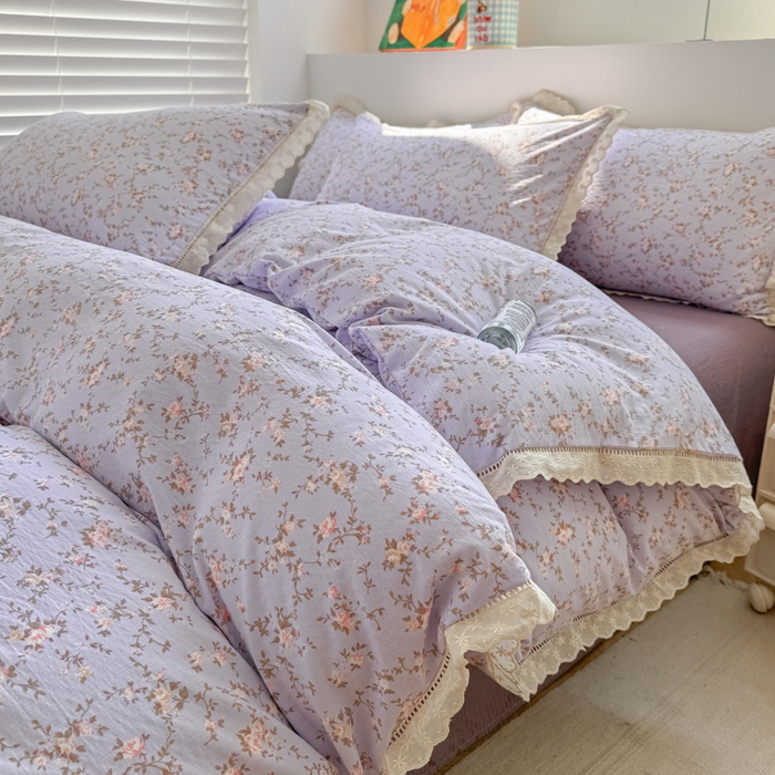 91家纺网 家纺一手货源 找家纺 艾特你 2025新款直播新款云感双层纱镂空花边四件套 花边款-花漫