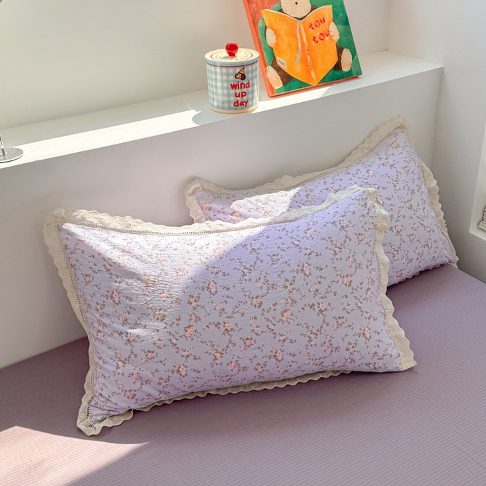 91家纺网 家纺一手货源 找家纺 艾特你 2025新款直播新款云感双层纱镂空花边四件套 花边款-花漫