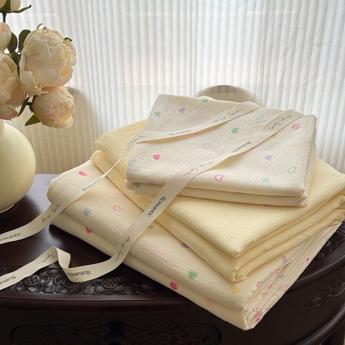 91家纺网 家纺一手货源 找家纺 艾特你 2025新款云感针织双层纱四件套 浪漫邂逅