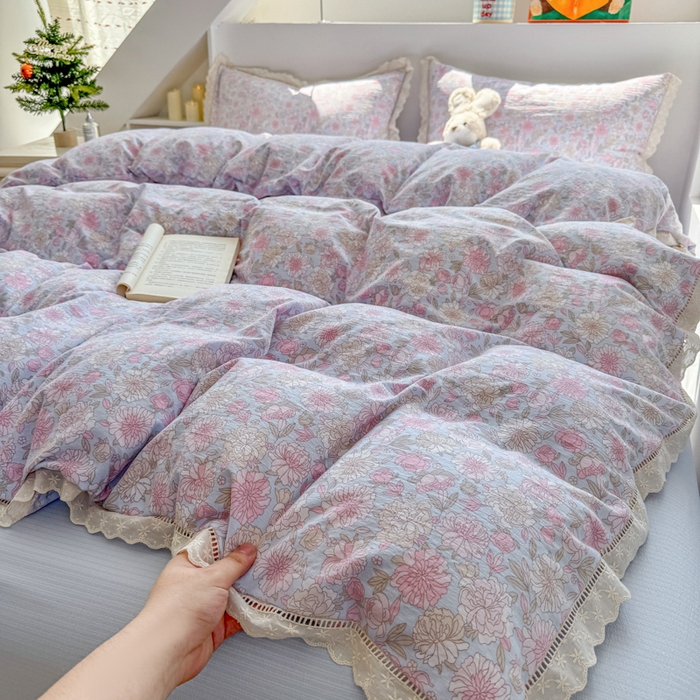 91家纺网 家纺一手货源 找家纺 艾特你 2025新款直播新款云感双层纱镂空花边四件套 花边款-蓝萱