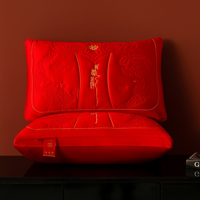 91家纺网 家纺一手货源 找家纺 （总）糖果枕芯 2025新款喜庆婚庆大红随礼送人枕芯护颈枕头龙凤祥和