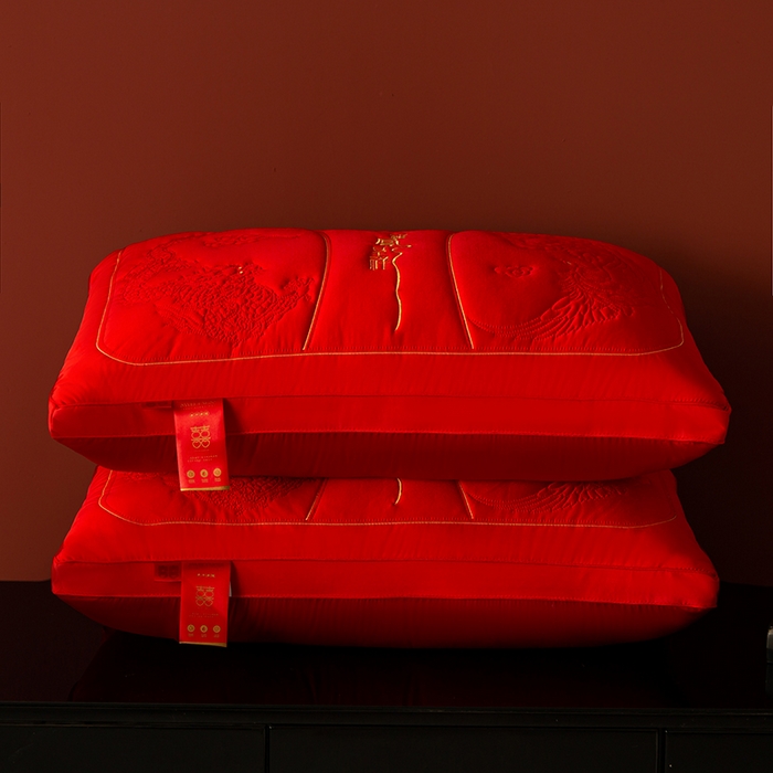 91家纺网 家纺一手货源 找家纺 （总）糖果枕芯 2025新款喜庆婚庆大红随礼送人枕芯护颈枕头龙凤祥和