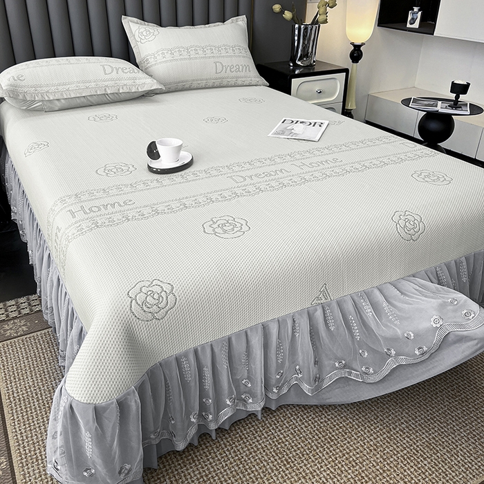 91家纺网 家纺一手货源 找家纺 阿牛席业 2025新款凉感床盖系列 z-爱家白色（床盖）