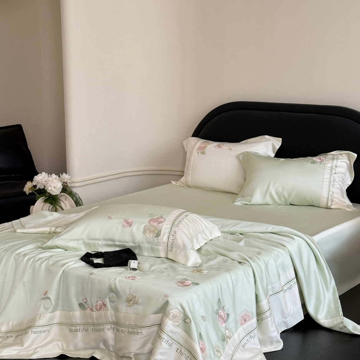 91家纺网 家纺一手货源 找家纺 （总）MIU缪家居 2025新款60支兰精天丝夏被四件套 沁山茶【劵后控价398 298】