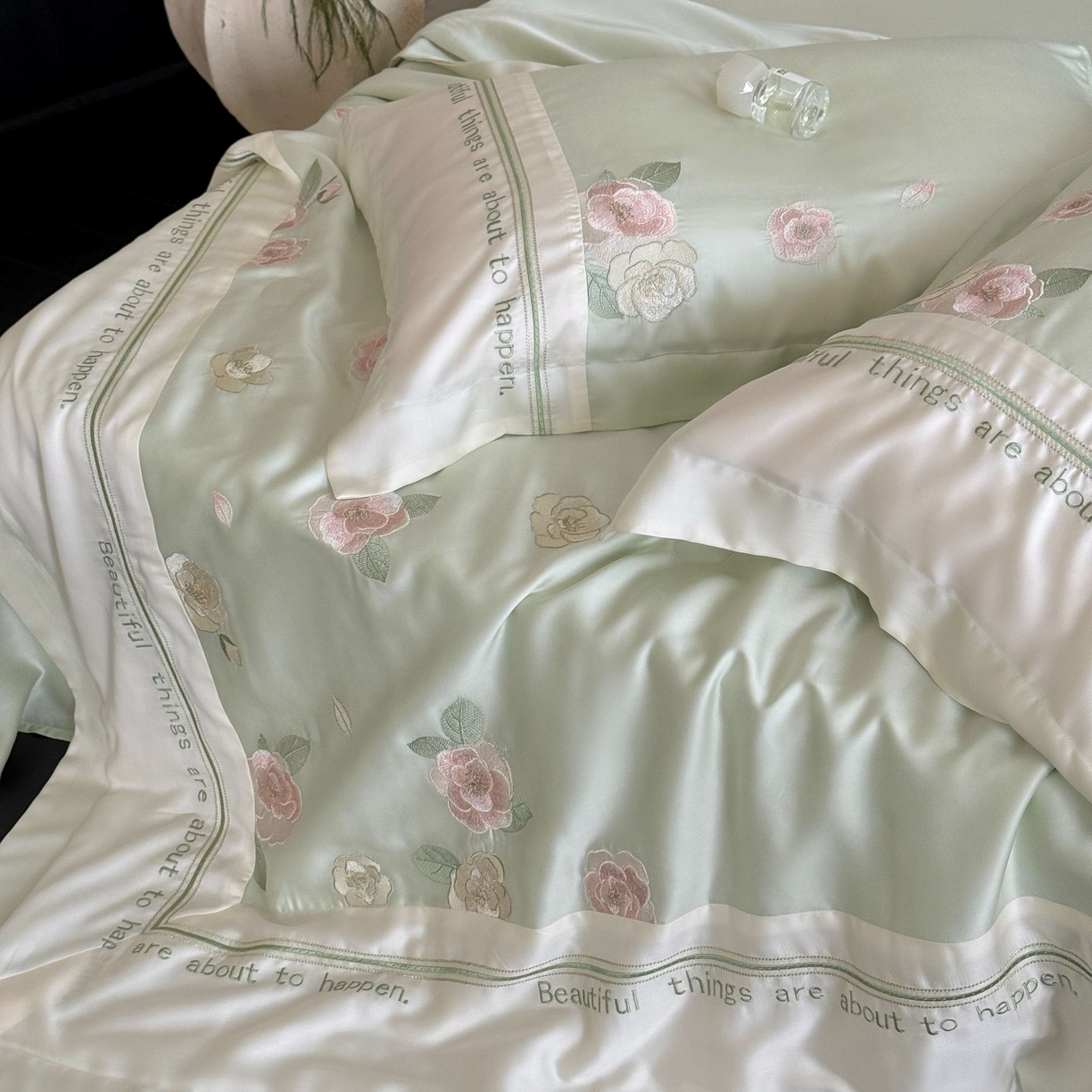 91家纺网 家纺一手货源 找家纺 （总）MIU缪家居 2025新款60支兰精天丝夏被四件套 沁山茶【劵后控价398 298】