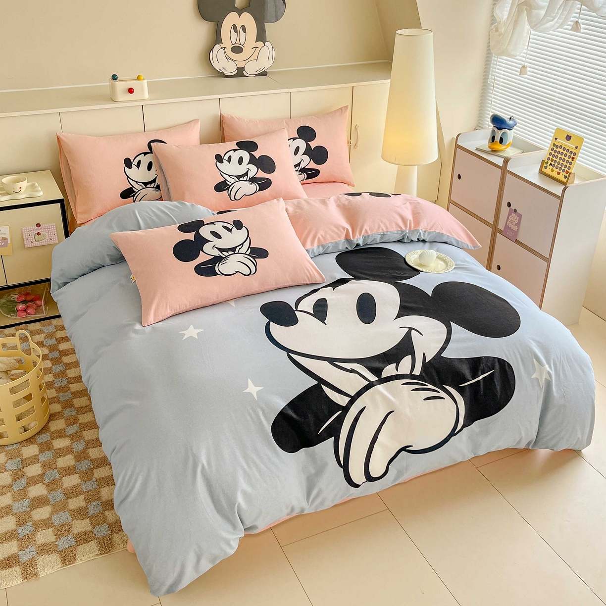 91家纺网 家纺一手货源 找家纺 玉元坊 2025年5月新品 大版卡通全棉纯棉床单床笠加厚四件套 蓝心米奇