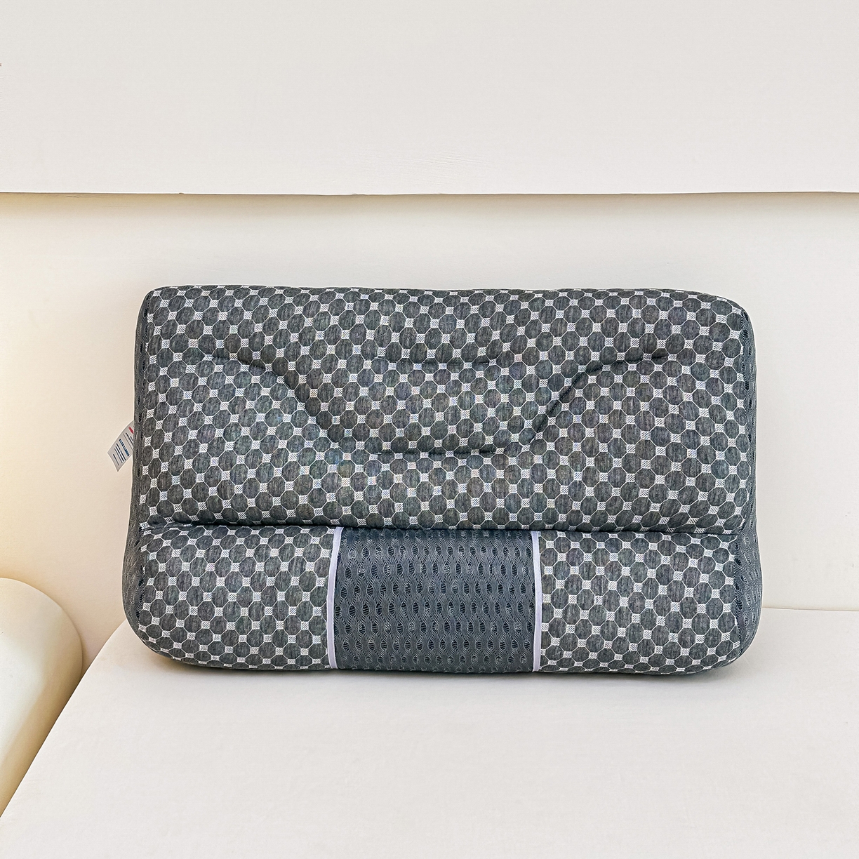 91家纺网 家纺一手货源 找家纺 佳尚枕芯 2025新款升级款牵引枕头Spa水立方分区护颈枕头枕芯 灰色 40x60cm/只-高枕