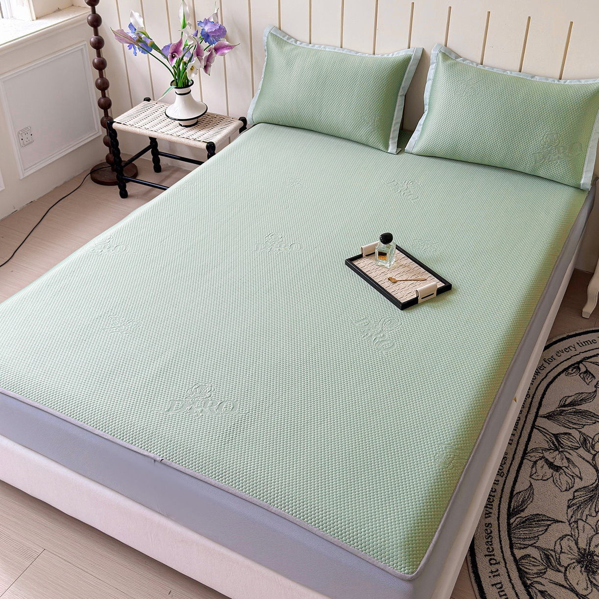 91家纺网 家纺一手货源 找家纺 瑞兴纺 2025新款复合加厚高克重凉感席床笠款 玫瑰之恋-绿