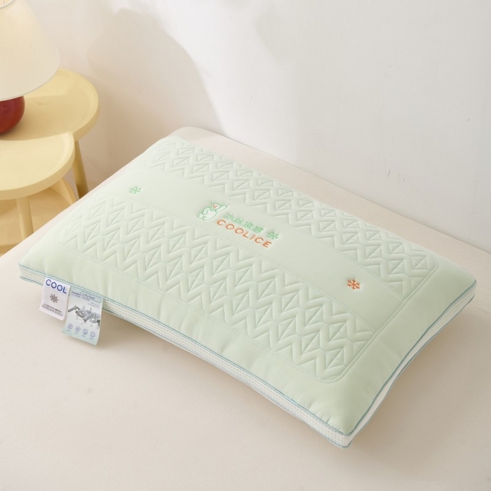 91家纺网 家纺一手货源 找家纺 佳尚枕芯 2025新款夏季超柔凉感冰丝乳胶枕芯枕头 绿色 48x74cm/只 中枕