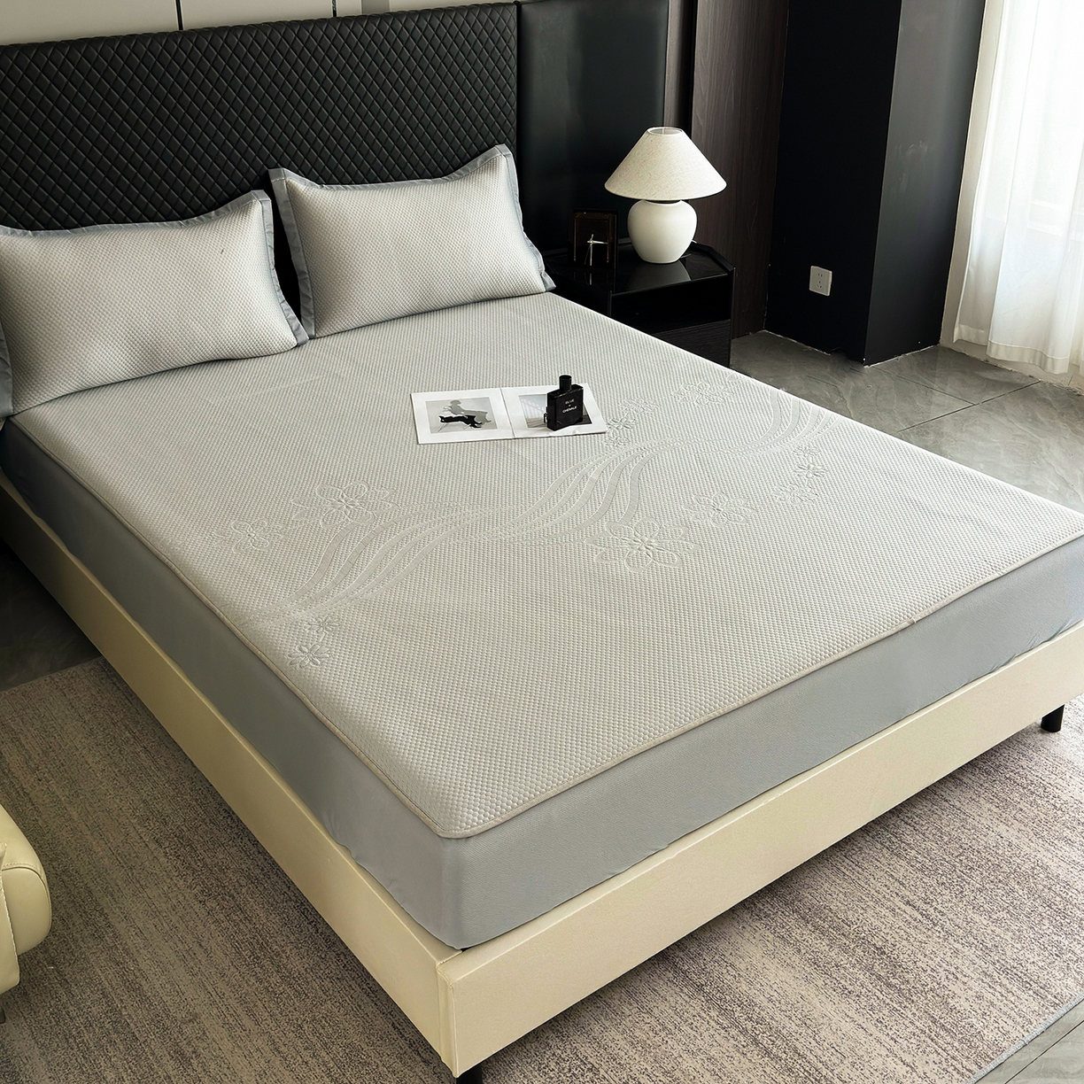 91家纺网 家纺一手货源 找家纺 （总）瑞兴纺 2025新款复合加厚高克重凉感席床笠款