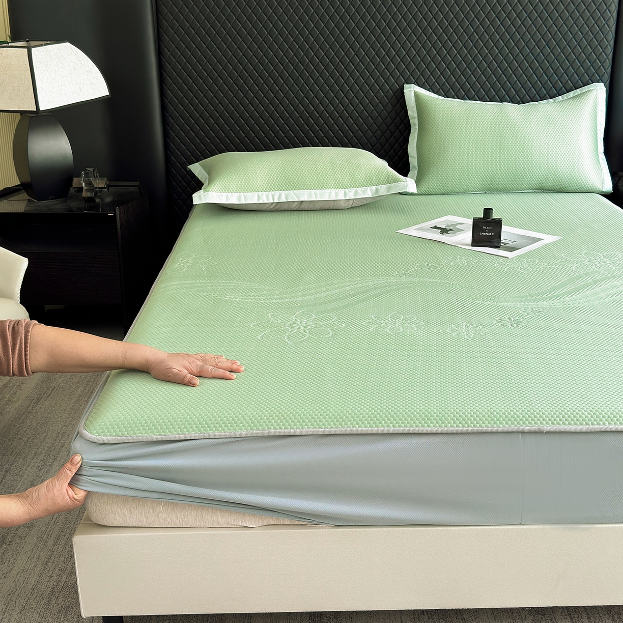 91家纺网 家纺一手货源 找家纺 （总）瑞兴纺 2025新款复合加厚高克重凉感席床笠款