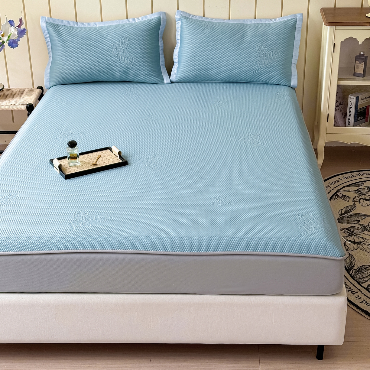 91家纺网 家纺一手货源 找家纺 瑞兴纺 2025新款复合加厚高克重凉感席床笠款 玫瑰之恋-蓝