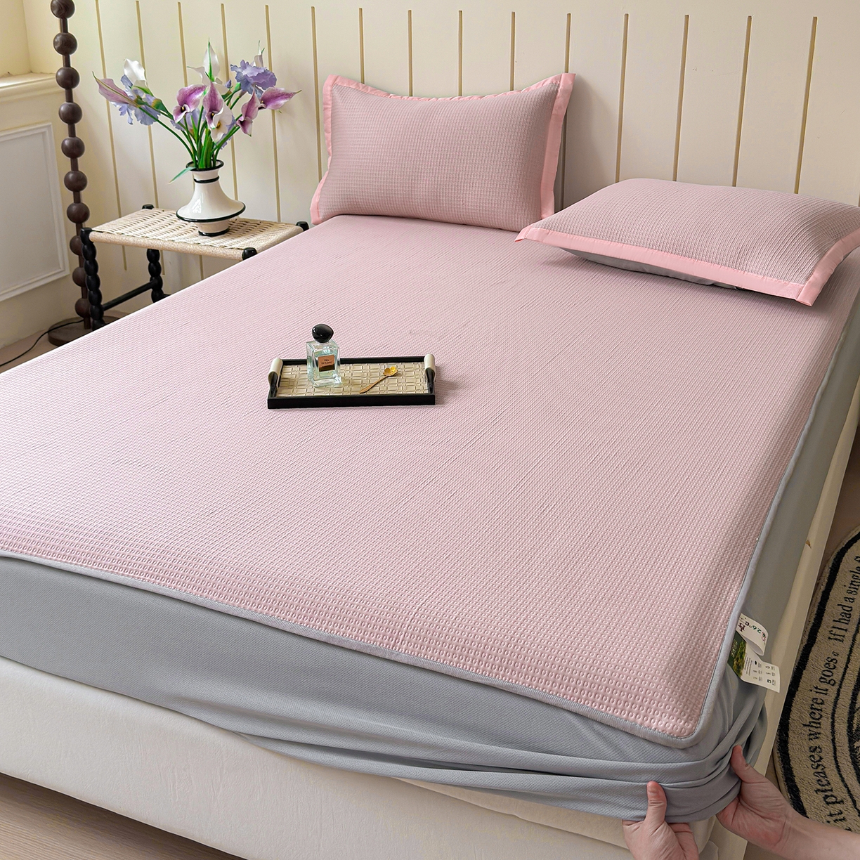 91家纺网 家纺一手货源 找家纺 瑞兴纺 2025新款复合加厚高克重凉感席床笠款 华夫格-粉