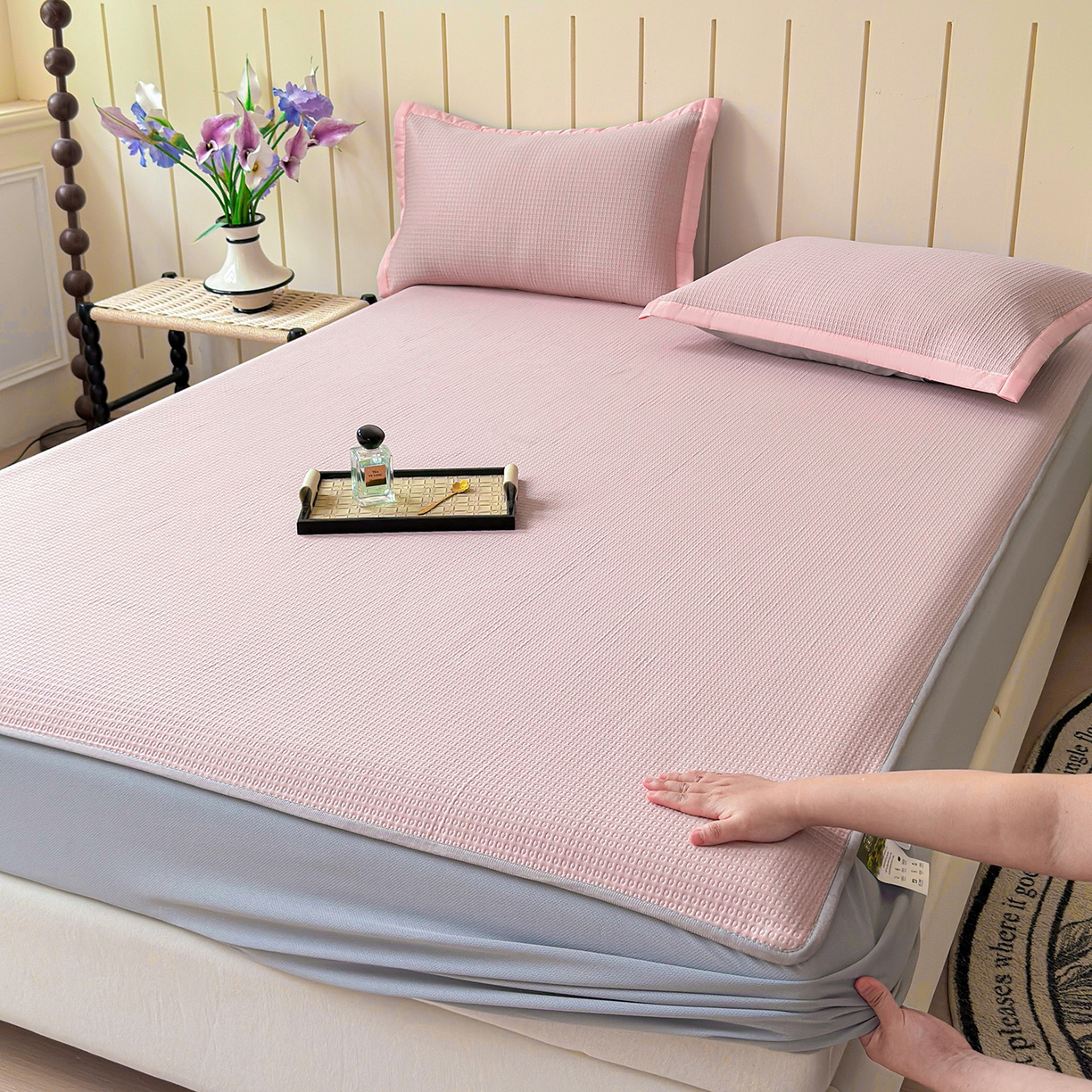 91家纺网 家纺一手货源 找家纺 瑞兴纺 2025新款复合加厚高克重凉感席床笠款 华夫格-粉