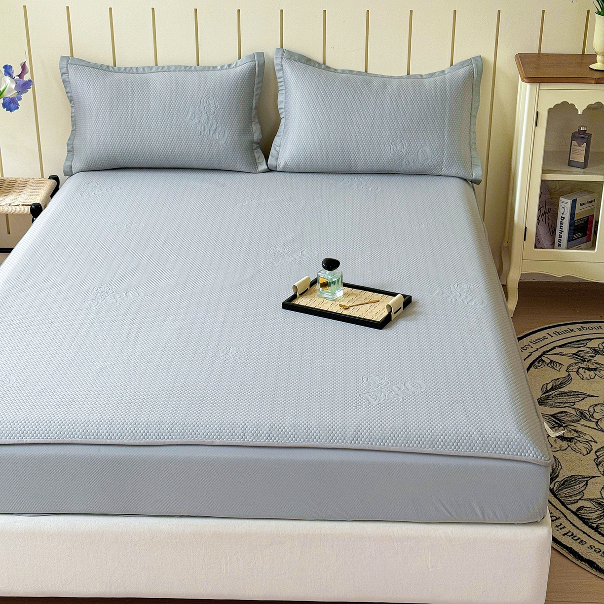 91家纺网 家纺一手货源 找家纺 瑞兴纺 2025新款复合加厚高克重凉感席床笠款 玫瑰之恋-灰