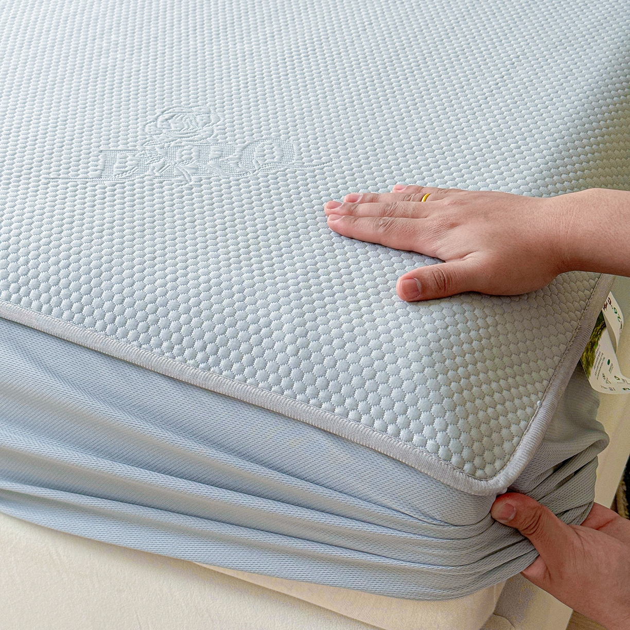 91家纺网 家纺一手货源 找家纺 瑞兴纺 2025新款复合加厚高克重凉感席床笠款 玫瑰之恋-灰