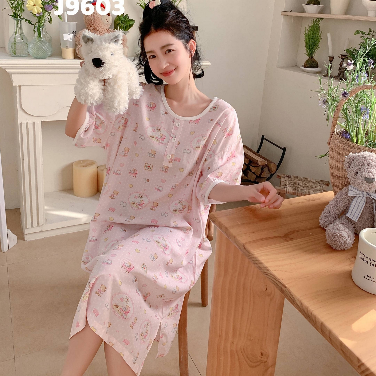 91家纺网 家纺一手货源 找家纺 妍景家居生活馆 2025新款仲夏午后懒人睡裙 粉点小熊