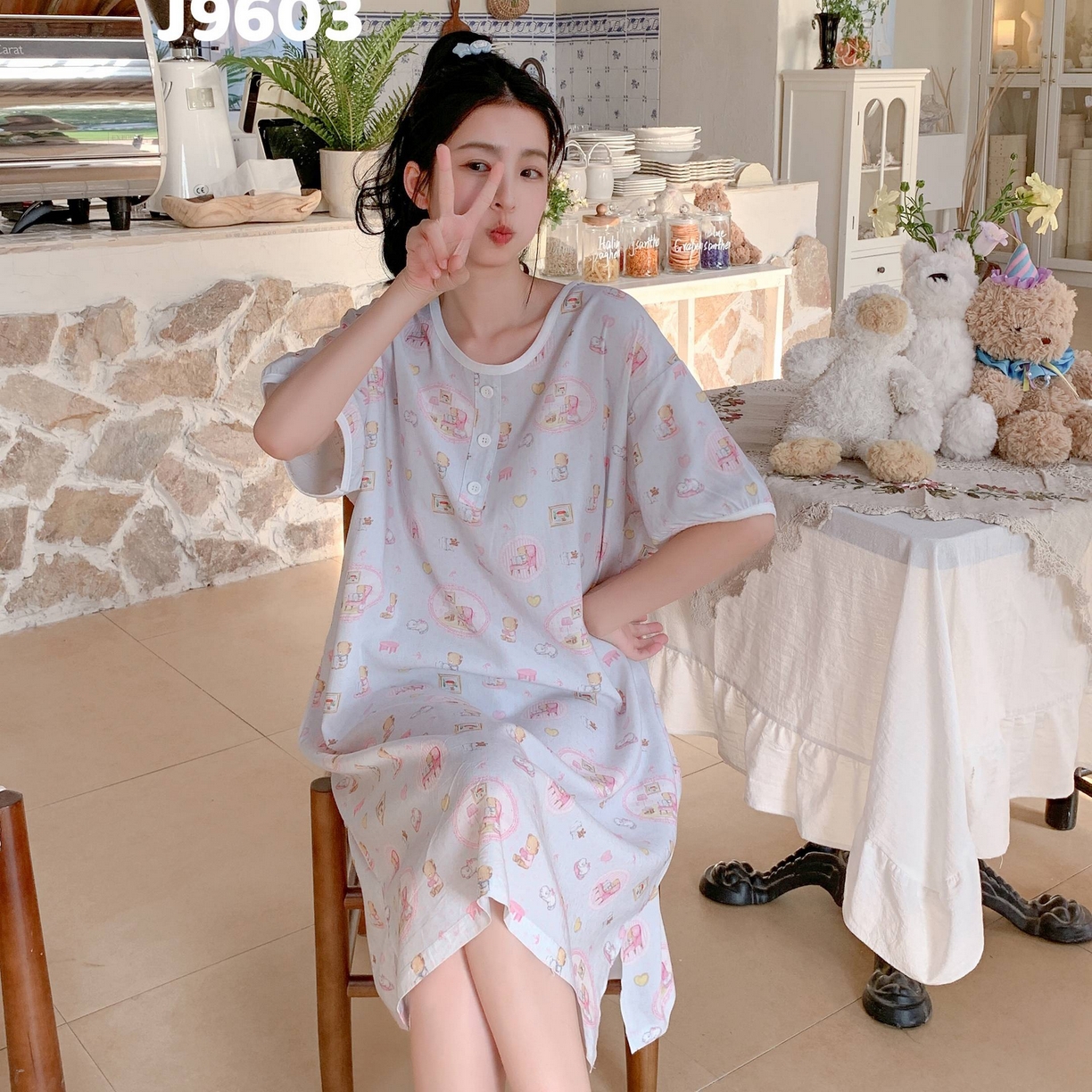 91家纺网 家纺一手货源 找家纺 妍景家居生活馆 2025新款仲夏午后懒人睡裙 蓝点小熊