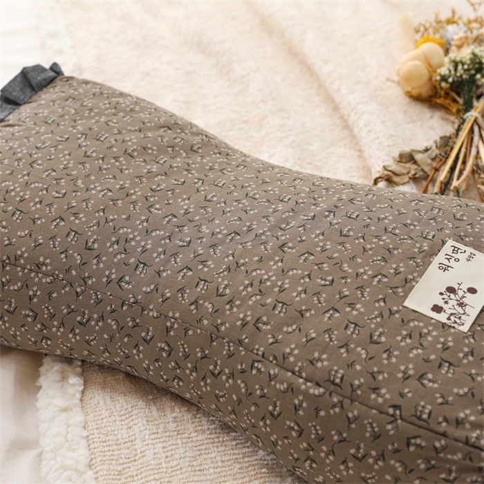 91家纺网 家纺一手货源 找家纺 总织布人 全棉小碎花小蛮腰全荞麦枕头枕芯50*22*8CM