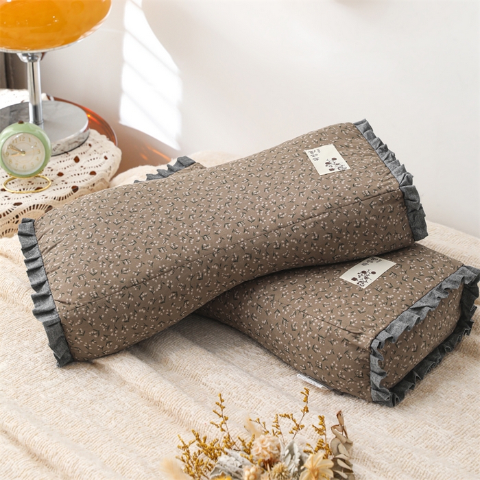 91家纺网 家纺一手货源 找家纺 总织布人 全棉小碎花小蛮腰全荞麦枕头枕芯50*22*8CM