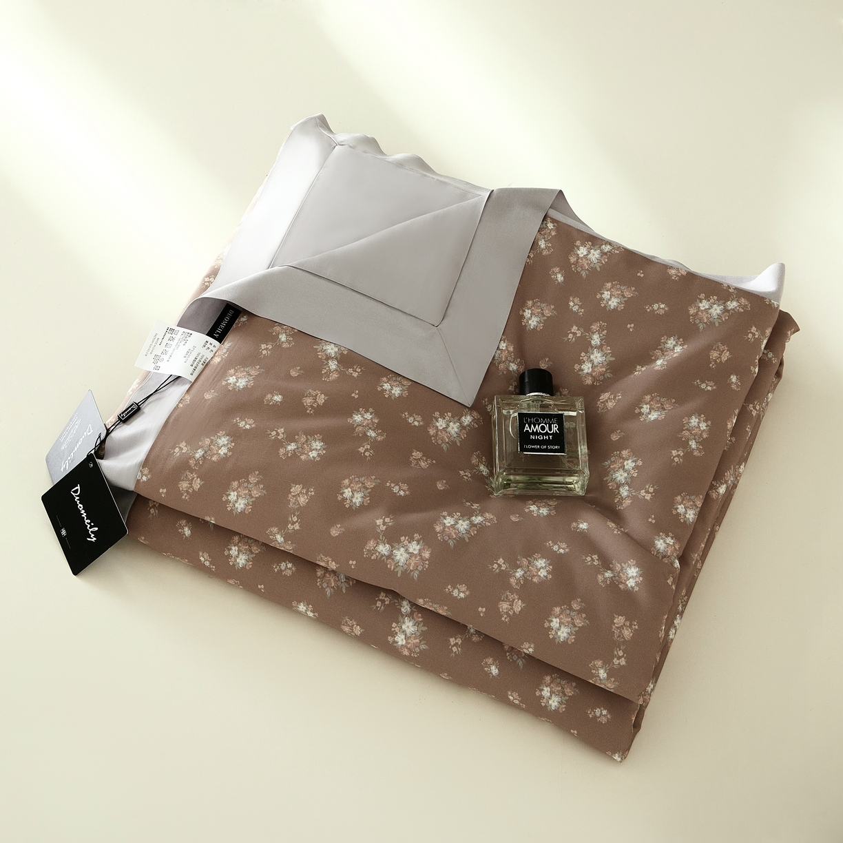 91家纺网 家纺一手货源 找家纺 （总）2025新款【DM】莫代尔印花小碎花夏被-风格一