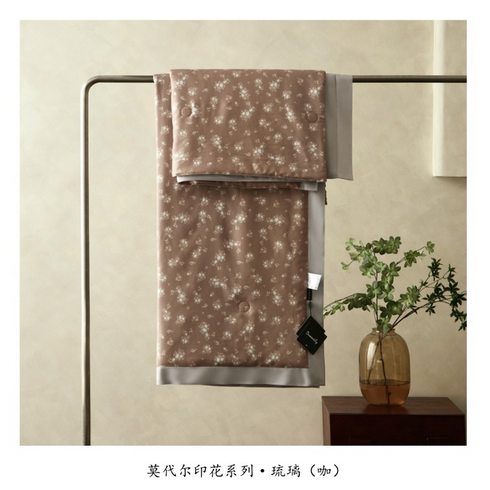 91家纺网 家纺一手货源 找家纺 （总）2025新款【DM】莫代尔印花小碎花夏被-风格一