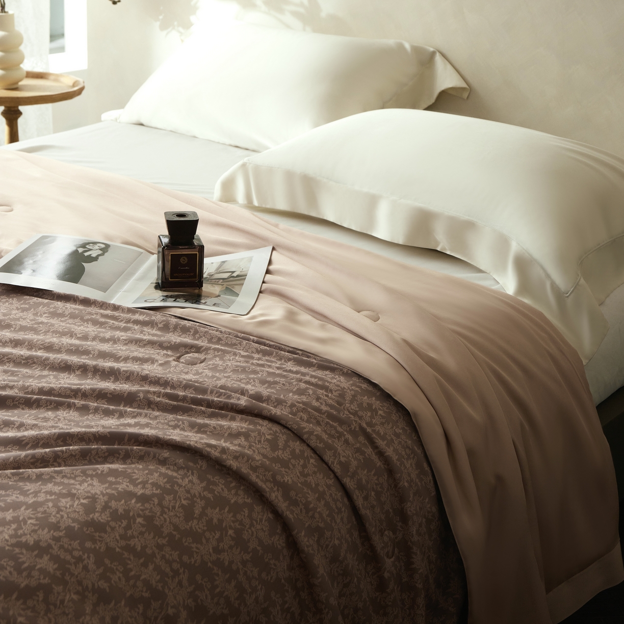 91家纺网 家纺一手货源 找家纺 2025新款【DM】莫代尔印花小碎花夏被-风格一 朝花夕拾