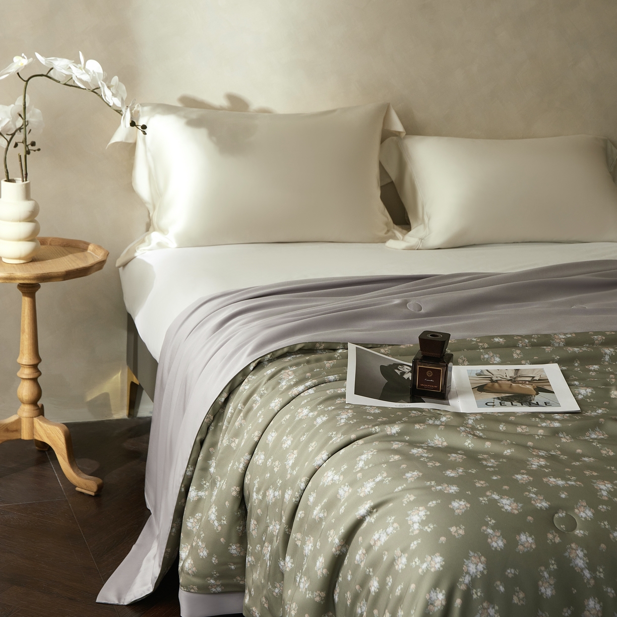 91家纺网 家纺一手货源 找家纺 2025新款【DM】莫代尔印花小碎花夏被-风格一 琉璃（绿）