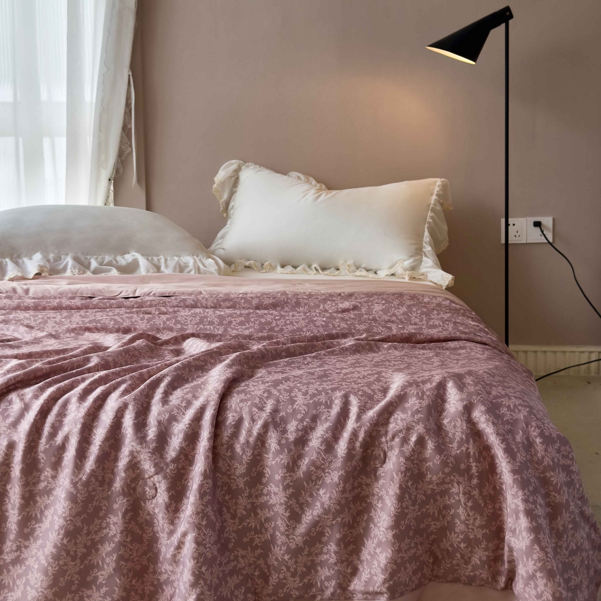 91家纺网 家纺一手货源 找家纺 南通朵美纺织品有限公司 2025新款【DM】莫代尔印花小碎花夏被-风格二 朝花夕拾